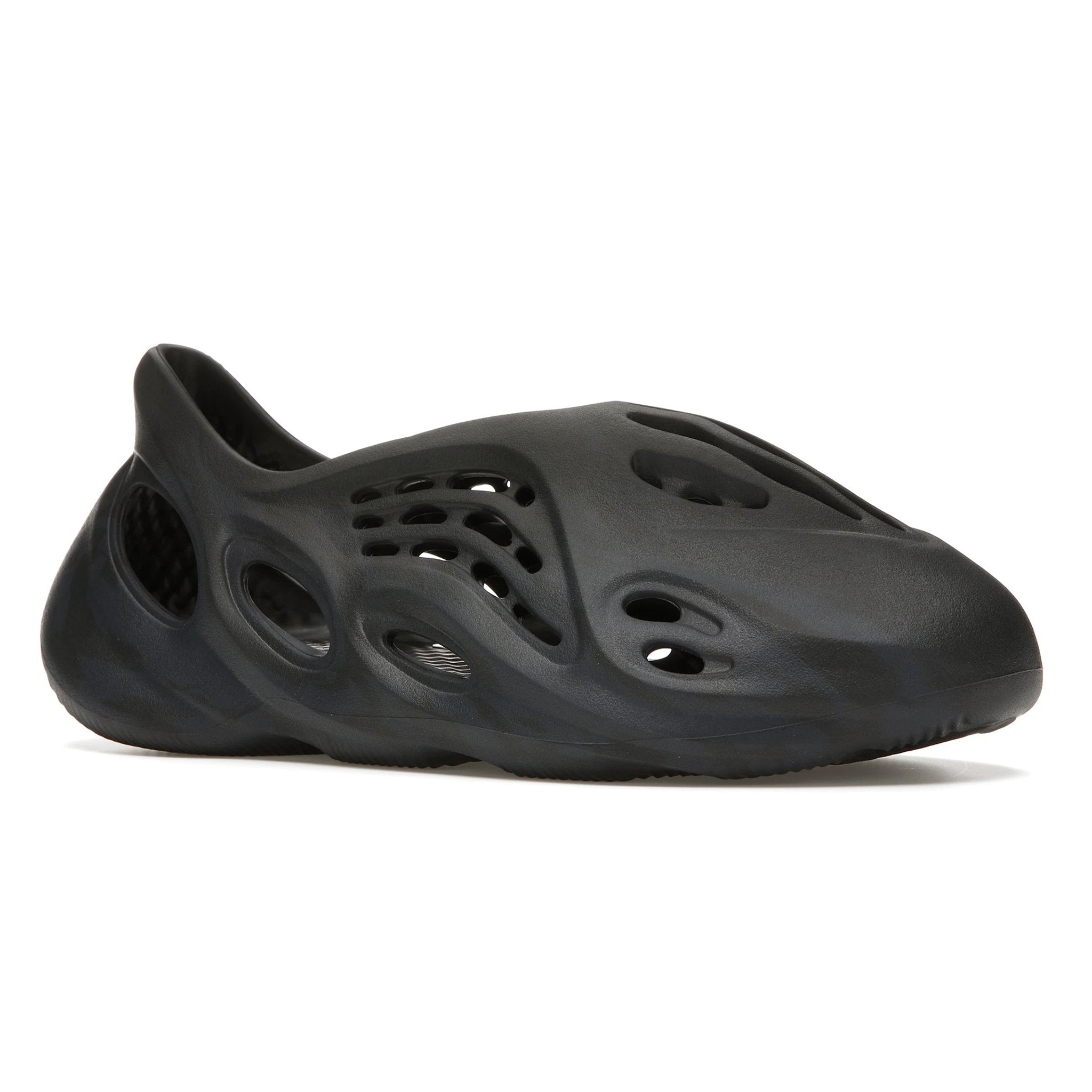 Image of Yeezy Foam RNNR Mineral Blue